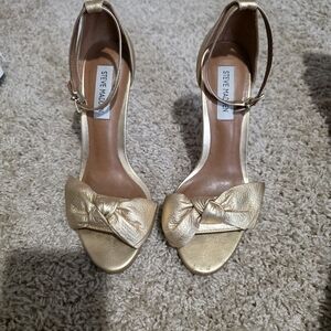 Steve Madden Metallic Gold Knotted Ankle-Strap Heels